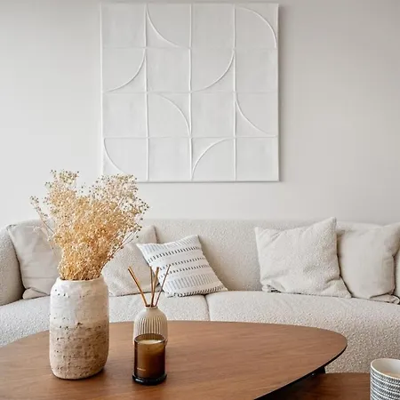 Completely Renovated, Direct Sea View, Cosy