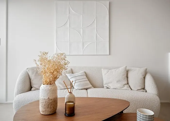 Completely Renovated, Direct Sea View, Cosy